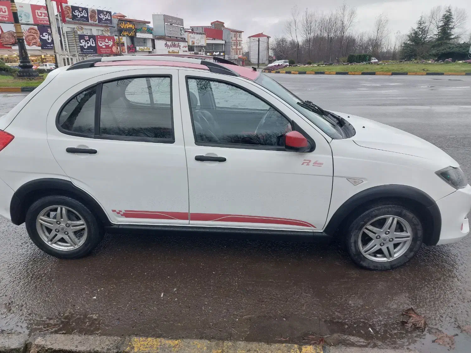 کوئیک R مدل ۱۴۰۱|خودرو سواری و وانت|لاهیجان, حاجی آباد|دیوار