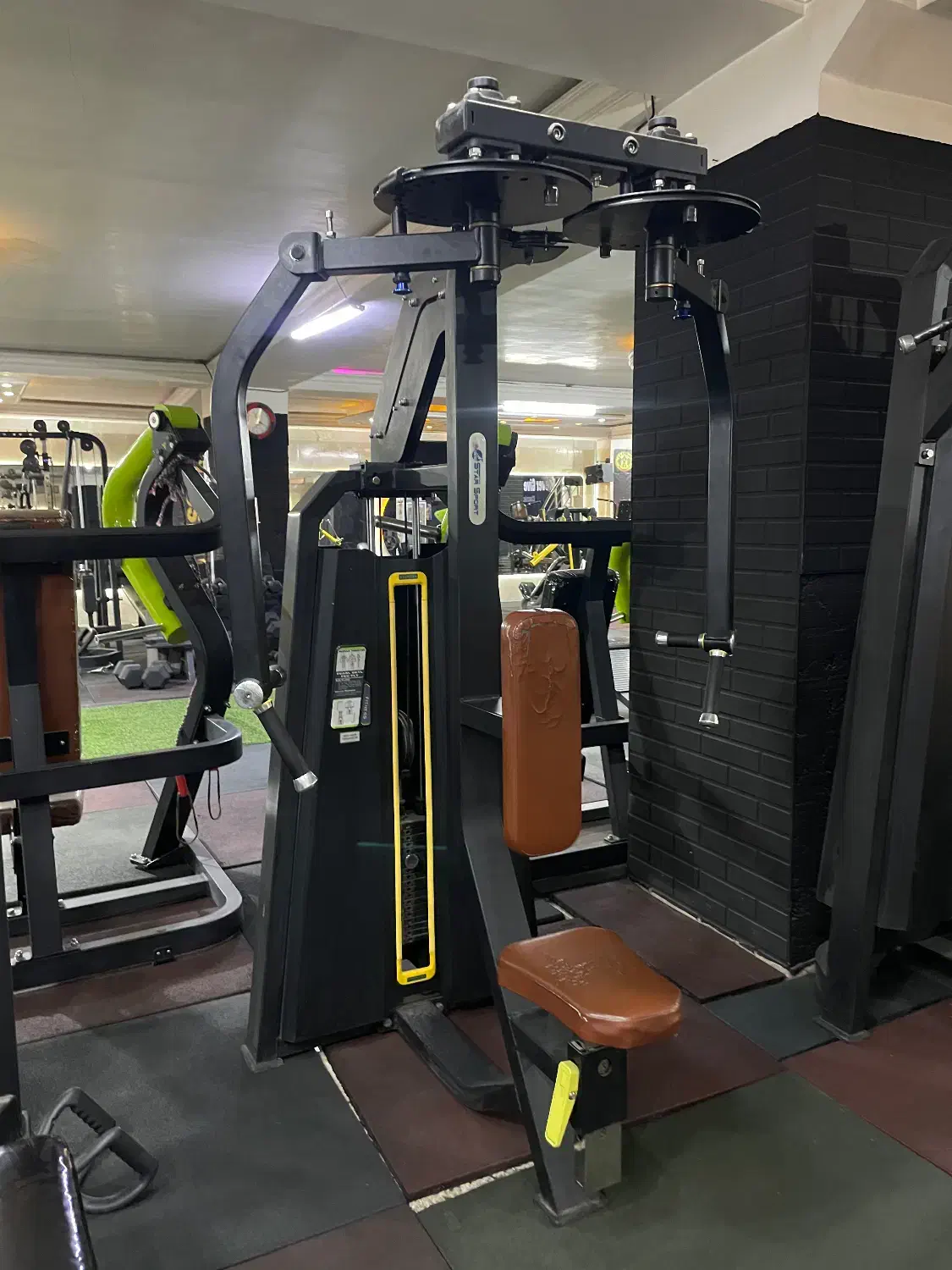 باشگاه جاروکش فوری فوری فولDHZ|تجهیزات ورزشی|اسلامشهر, شهرک واوان|دیوار