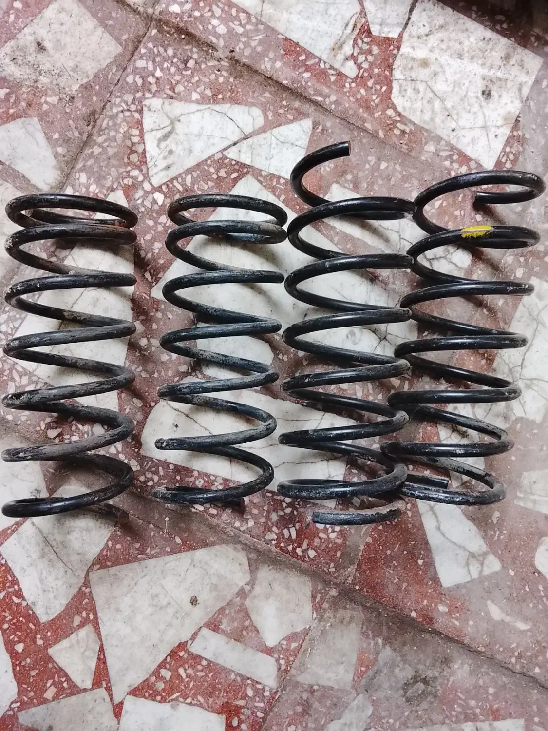 لوازم تیبا.ساینا.کوییک|قطعات یدکی و لوازم جانبی|رشت, فلسطین|دیوار