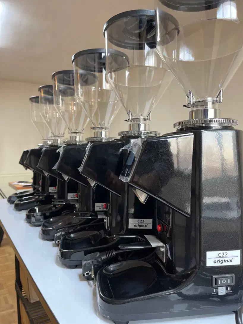 آسیاب هوم مدل ۰۲۲ مشکی|کافی‌شاپ و رستوران|تهران, بلوار کشاورز|دیوار