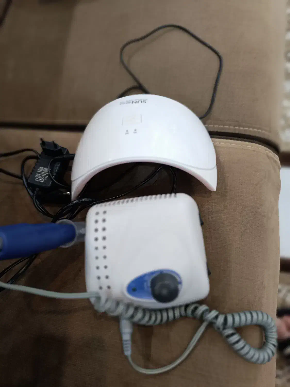 لوازم کاشت ناخن|آرایشی، بهداشتی، درمانی|رشت, بلوار گیلان|دیوار