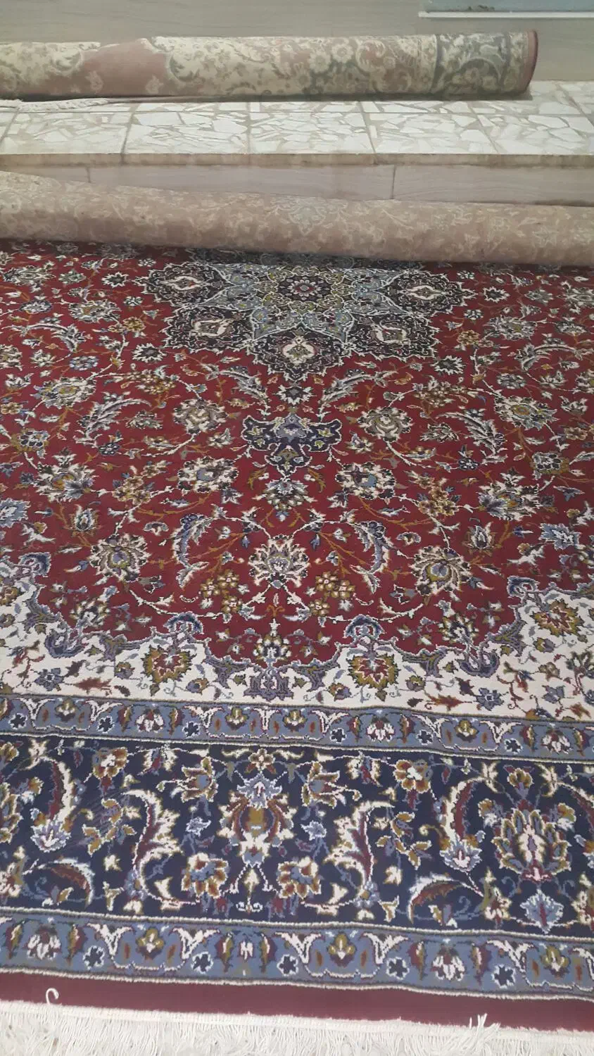 ۲عدد ۵تومن|فرش|پلدختر, |دیوار