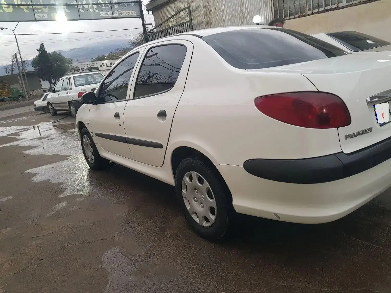 ۲۰۶ sd مدل ۹۳v8|خودرو سواری و وانت|رشت, گیل|دیوار