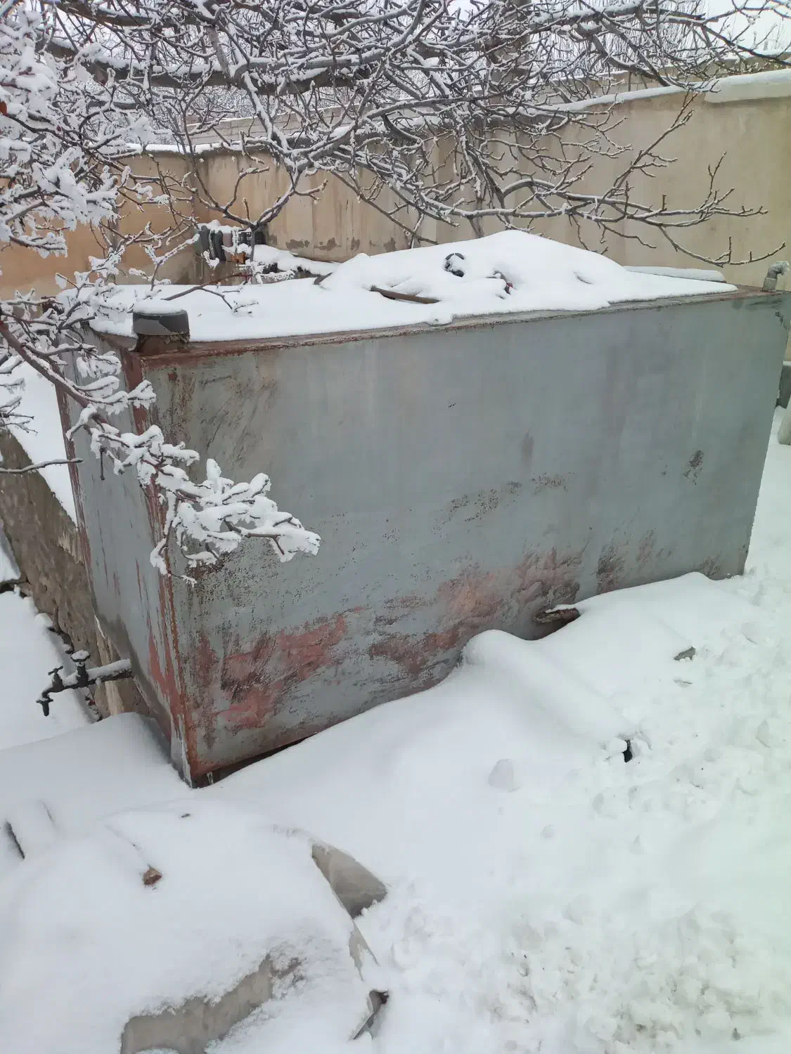 تانکر اهن کتابی|مصالح و تجهیزات ساختمان|جلفا, |دیوار