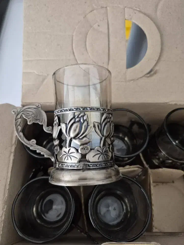 استکان|ظروف سرو و پذیرایی|شیراز, دشت چنار|دیوار