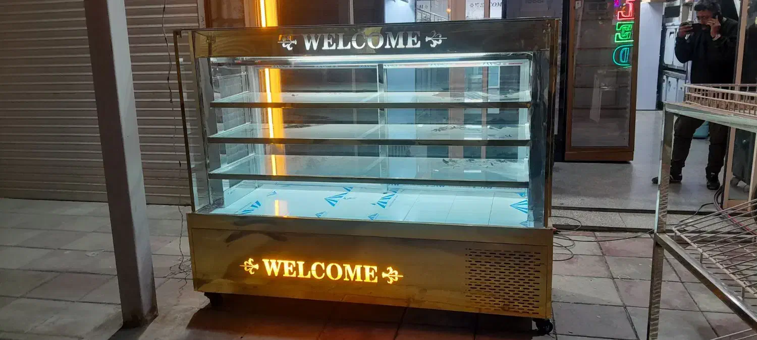 یخچال صنعتی و فروشگاهی ایستاده  ویترینی|فروشگاه و مغازه|کرج, مجتمع صنفی صنعتی|دیوار