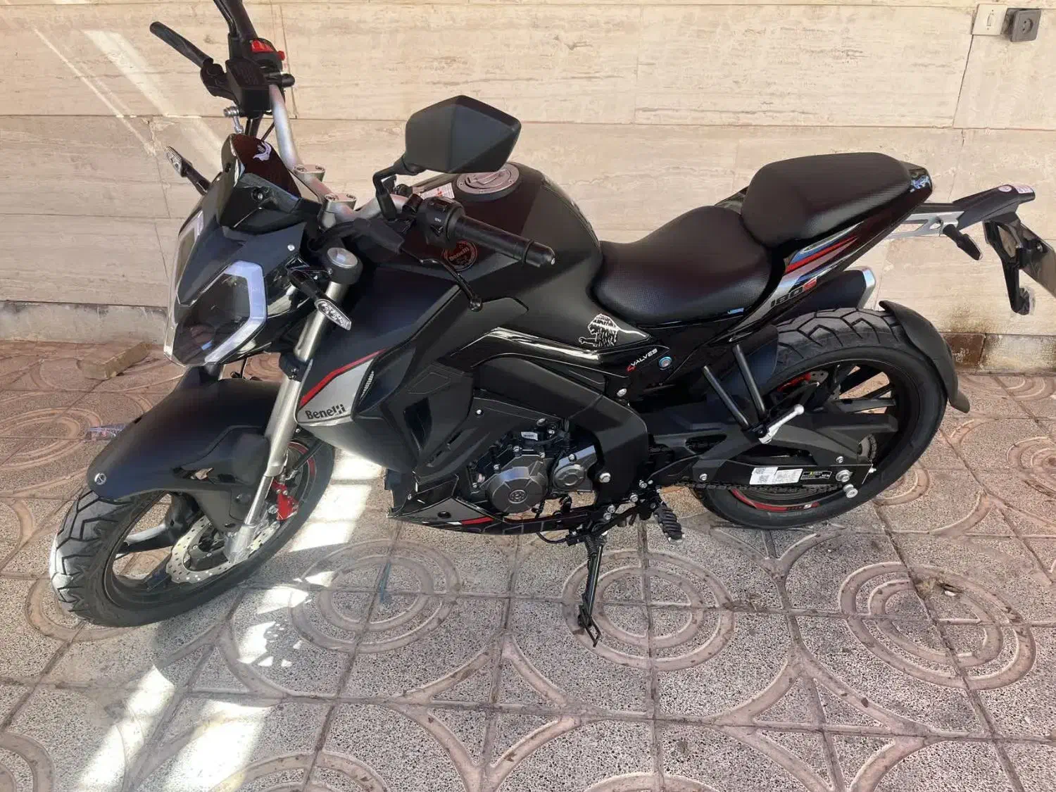 بنلی 180s صفر|موتورسیکلت|شاهین‌شهر, عطار|دیوار