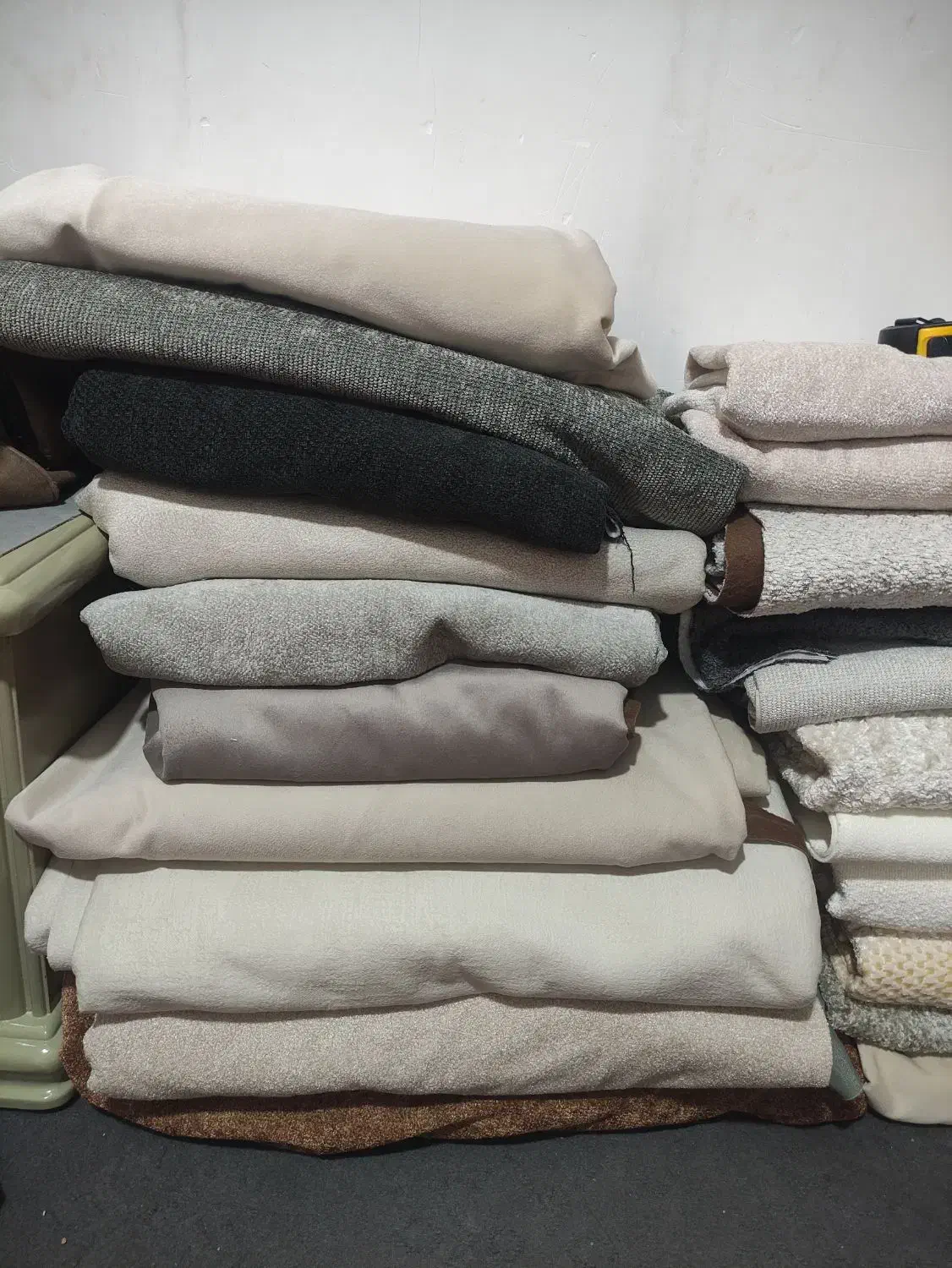 پارچه  مبلی متری 130ت|لوازم خیاطی و بافتنی|شیراز, میانرود|دیوار