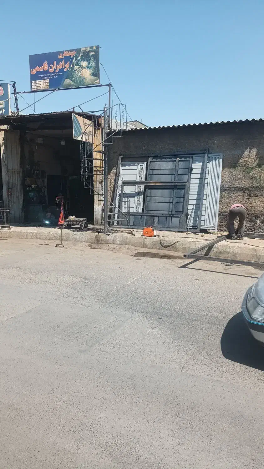 جوشکاری و درب و پنجره سازی|خدمات پیشه و مهارت|ملایر, |دیوار