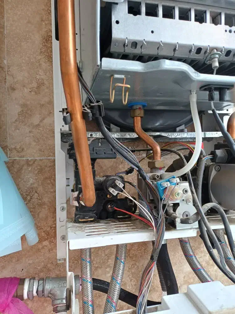 تعمیرات پکیج و رادیاتور|خدمات پیشه و مهارت|تالش, تالش|دیوار