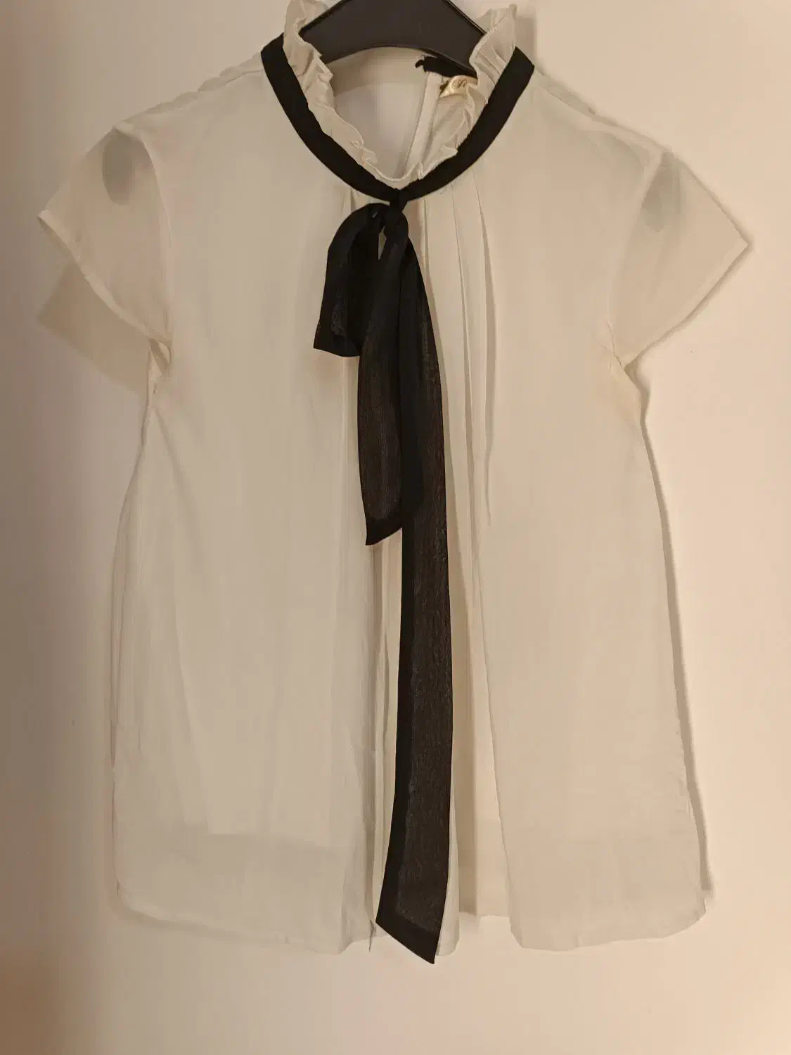 لباس مجلسی|لباس|خمین, |دیوار