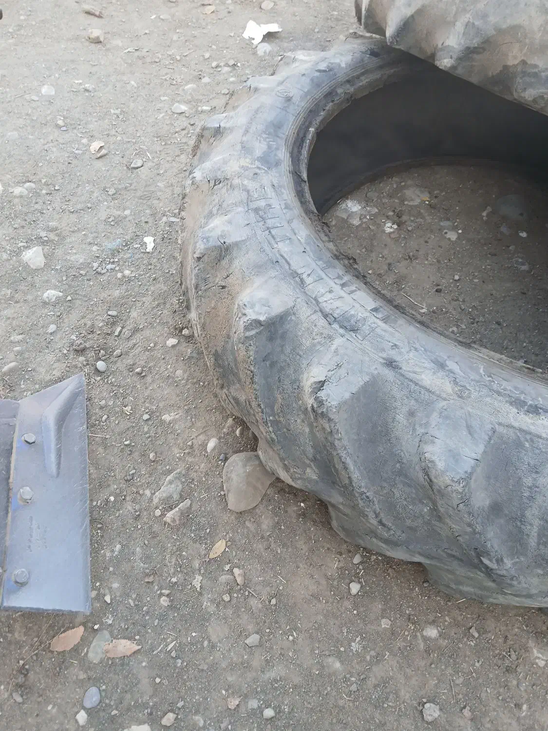 لاستیک ۴۰ درصد|قطعات یدکی و لوازم جانبی|شاهیوند, |دیوار