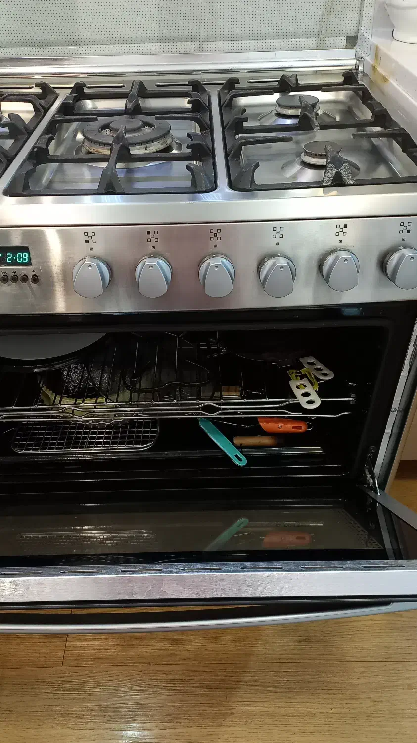 گاز مبل تک میزتحریر صندلی گردان چرخدار|اجاق گاز و لوازم برقی پختوپز|تهران, ونک|دیوار