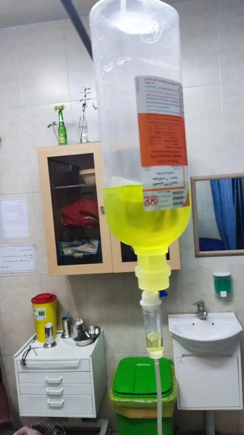 پرستاری در منزل،تزریقات،پانسمان و فروش لوازم پزشکی|خدمات آرایشگری و زیبایی|فیروزآباد (فارس), |دیوار