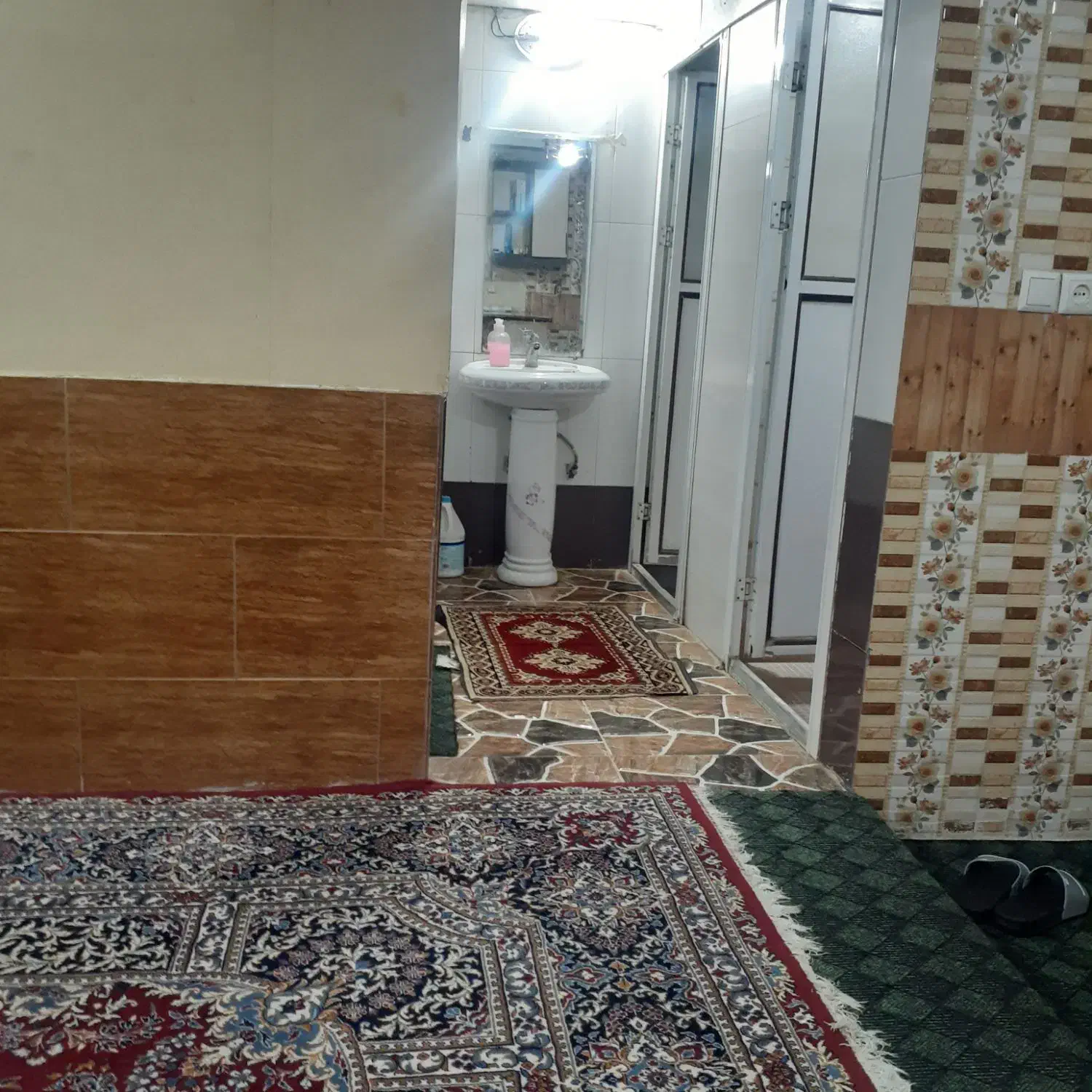 سویت‌مبله‌تک‌خواب‌شخصی.جهت‌مسافران|اجارهٔ کوتاه‌مدت آپارتمان و سوئیت|شیراز, کوشک میدان|دیوار