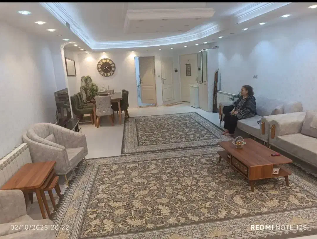 95متر/خوش نقشه/خیابان اختر شرقی|فروش آپارتمان|کرج, گلشهر|دیوار