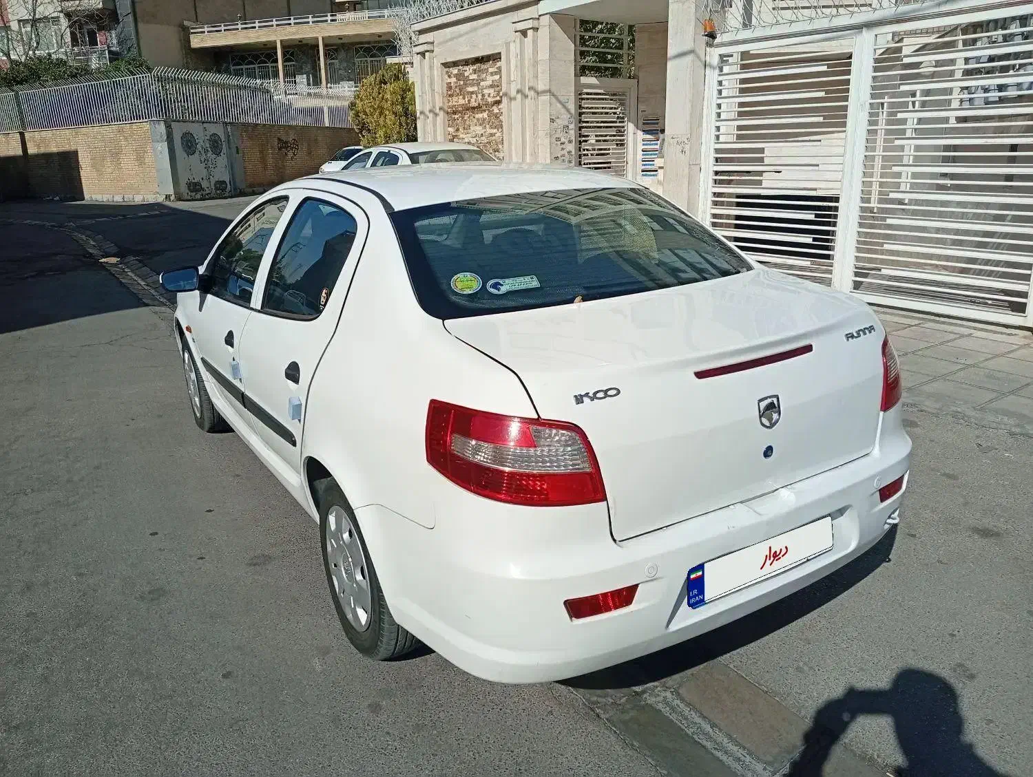 رانا ال ایکس مدل ۹۹|خودرو سواری و وانت|شیراز, پارک آزادی|دیوار