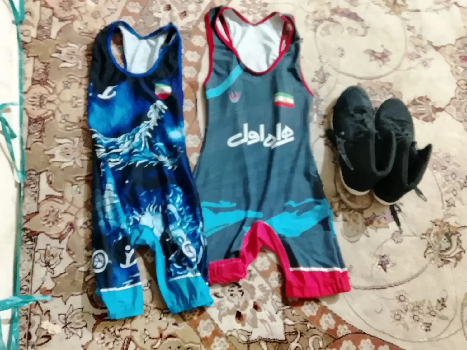 دوبنده کشتی و کفش کشتی|تجهیزات ورزشی|دهدشت, |دیوار