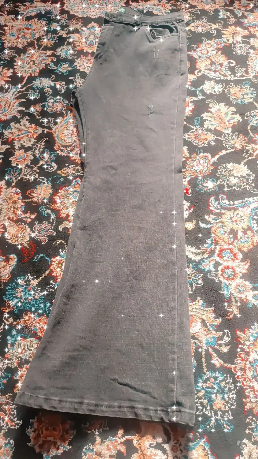 شلوار|لباس|یاسوج, |دیوار