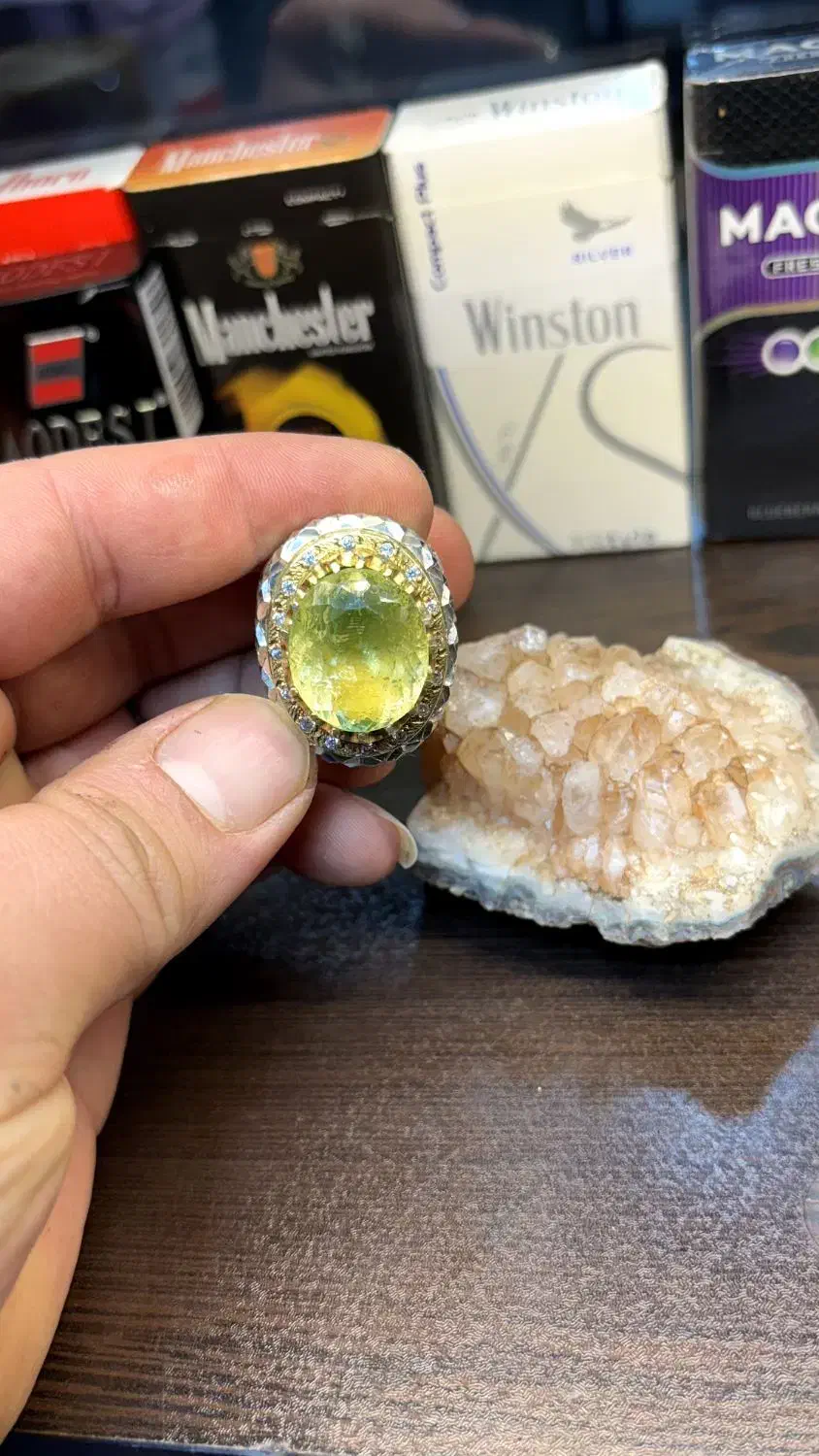 توپاز لیمویی اصل‌آب طلا|جواهرات|اصفهان, اشکاوند|دیوار