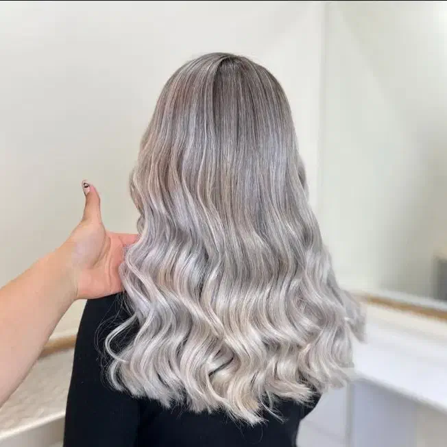 اف ویژهی رنگ و لایت شبیلدا رو از دست نده|خدمات آرایشگری و زیبایی|صدرا-فارس, فاز ۱|دیوار