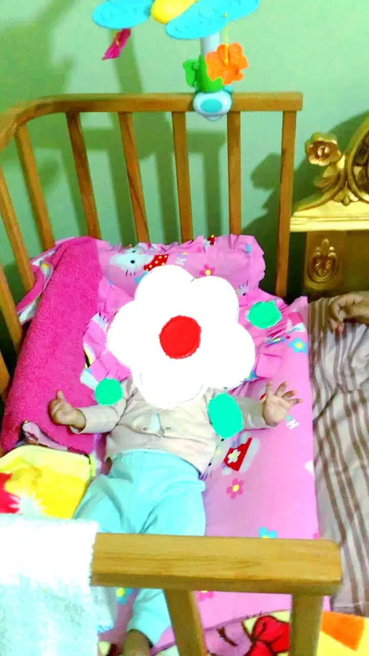 تخت نوزاد کنار تخت مادر|تخت و صندلی بچه|تهران, بوستان چیتگر|دیوار