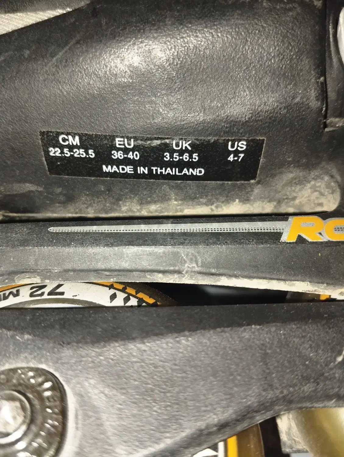 کفش اسکیت رولربلید تایلندی|دوچرخه، اسکیت، اسکوتر|جیرفت, |دیوار