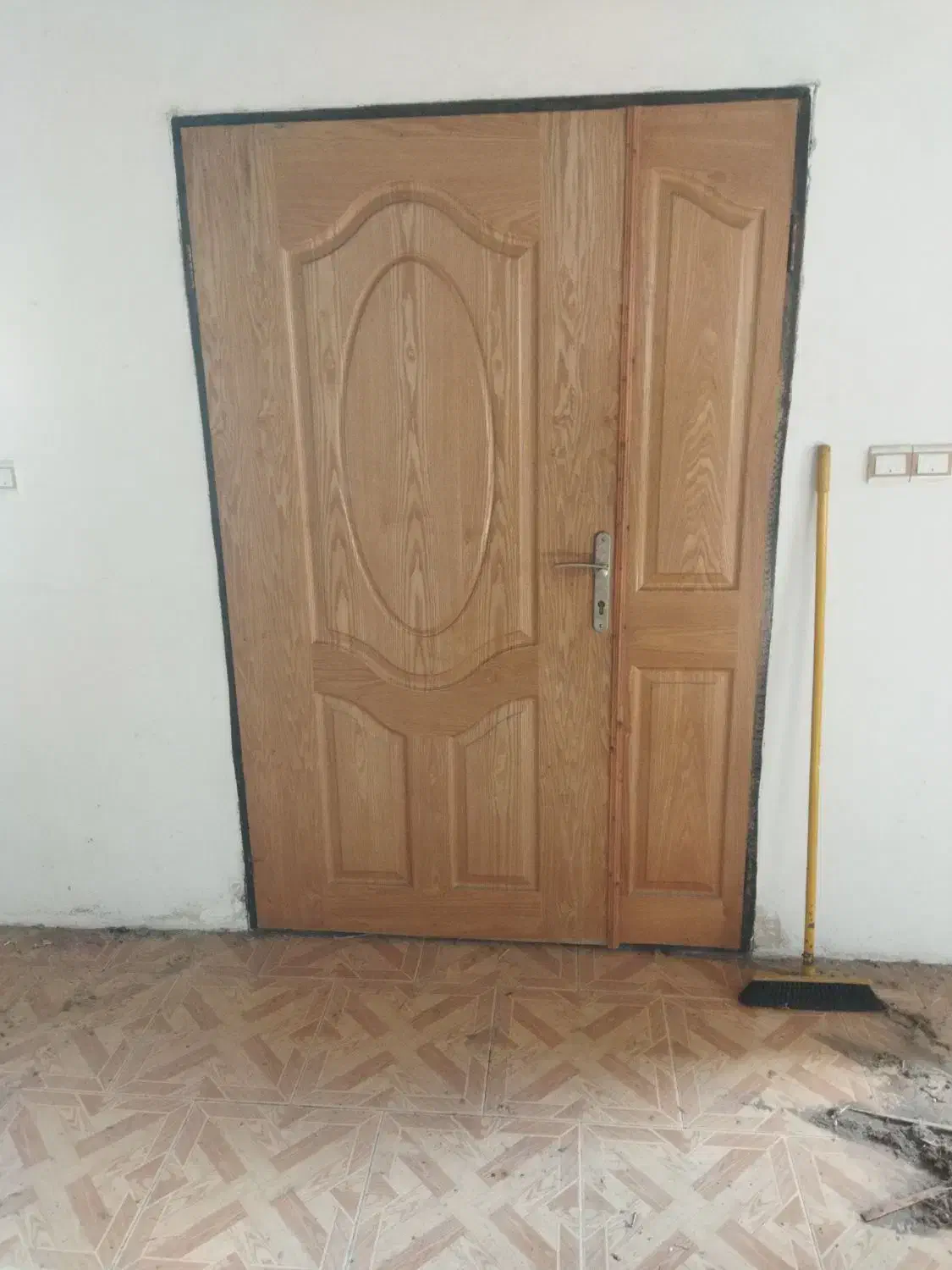 فروش درب چوبی|مصالح و تجهیزات ساختمان|چمستان, |دیوار