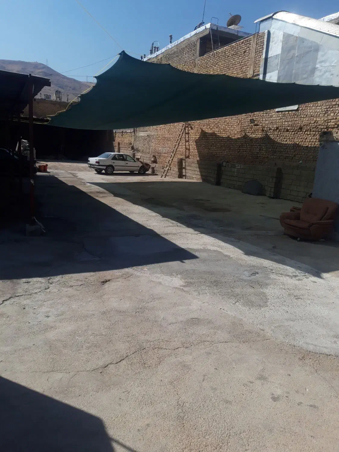 اجاره دهنه از کارواش سوگلی|اجارهٔ مغازه و غرفه|شیراز, رکن‌آباد|دیوار