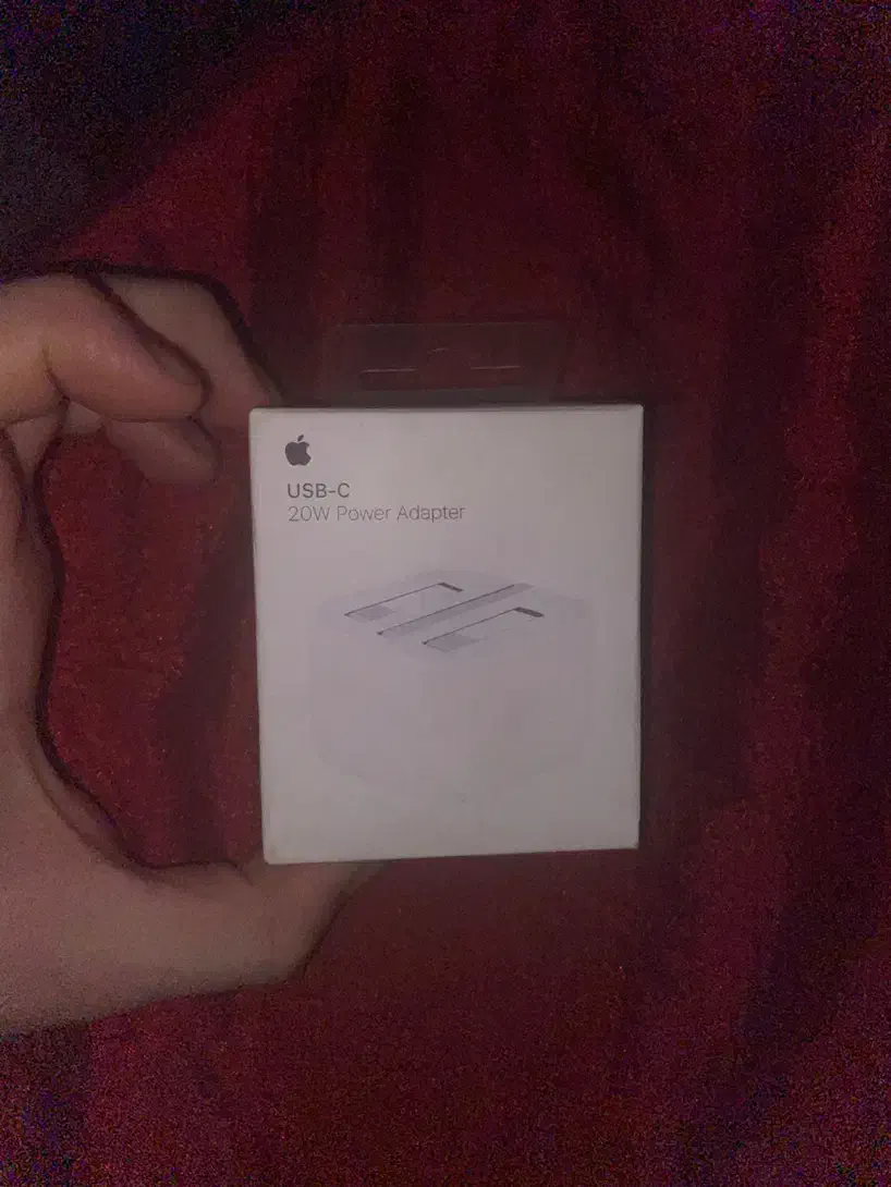 (فوری فوری ). آدابتور ۲۰ وات اصلی آیفن|لوازم جانبی موبایل و تبلت|کرمان, |دیوار