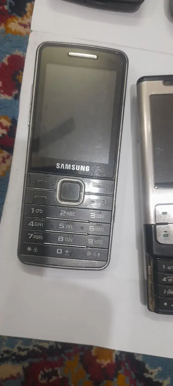 گوشی موبایل قدیمی وکلکسیونی اصل|موبایل|اهواز, نادری|دیوار