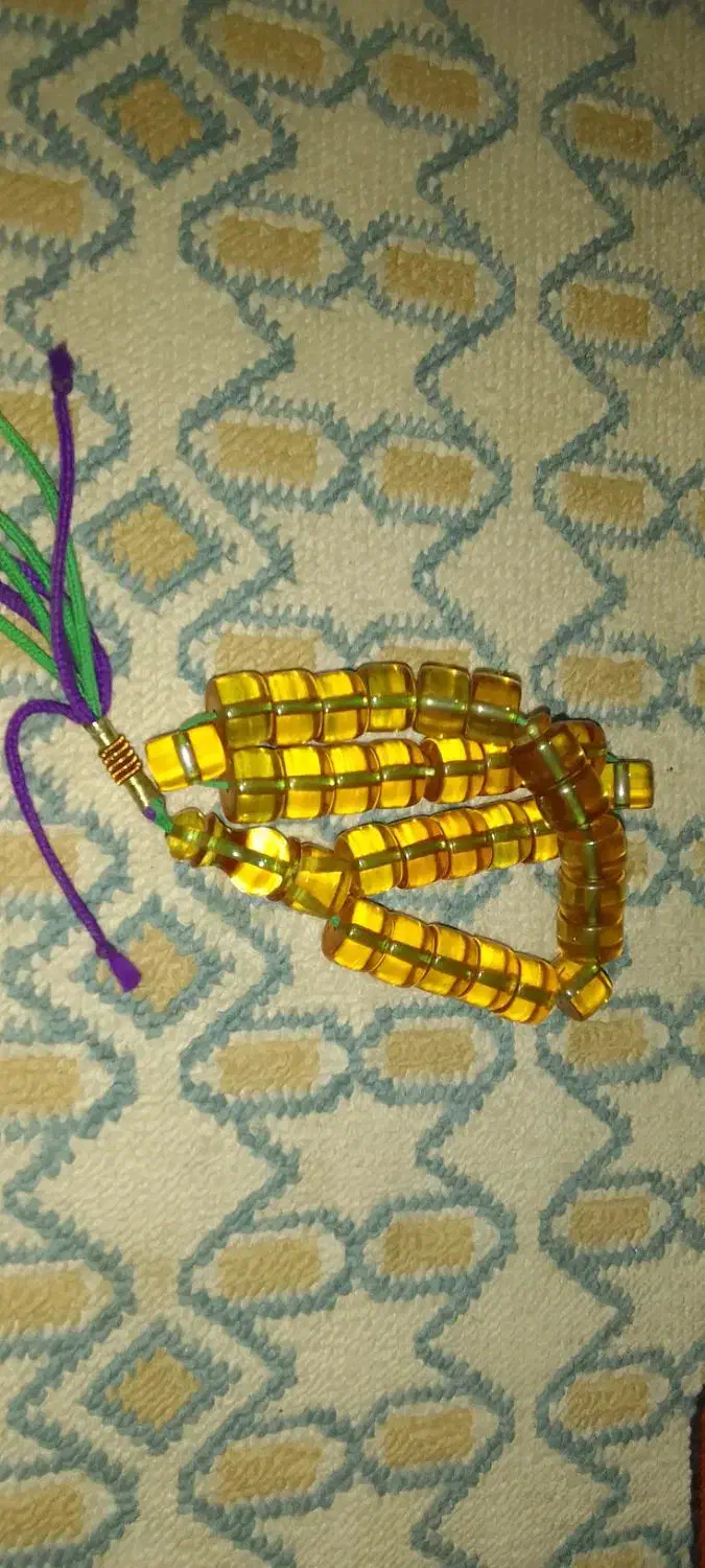 تسبیح سندلوس نباتی تراش حبه یا کسمه|کلکسیون و سرگرمی|سمنان, |دیوار