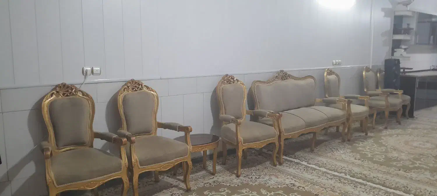 اجاره ای کوتاه مدت|اجارهٔ کوتاهمدت آپارتمان و سوئیت|اصفهان, شهرک کاوه|دیوار