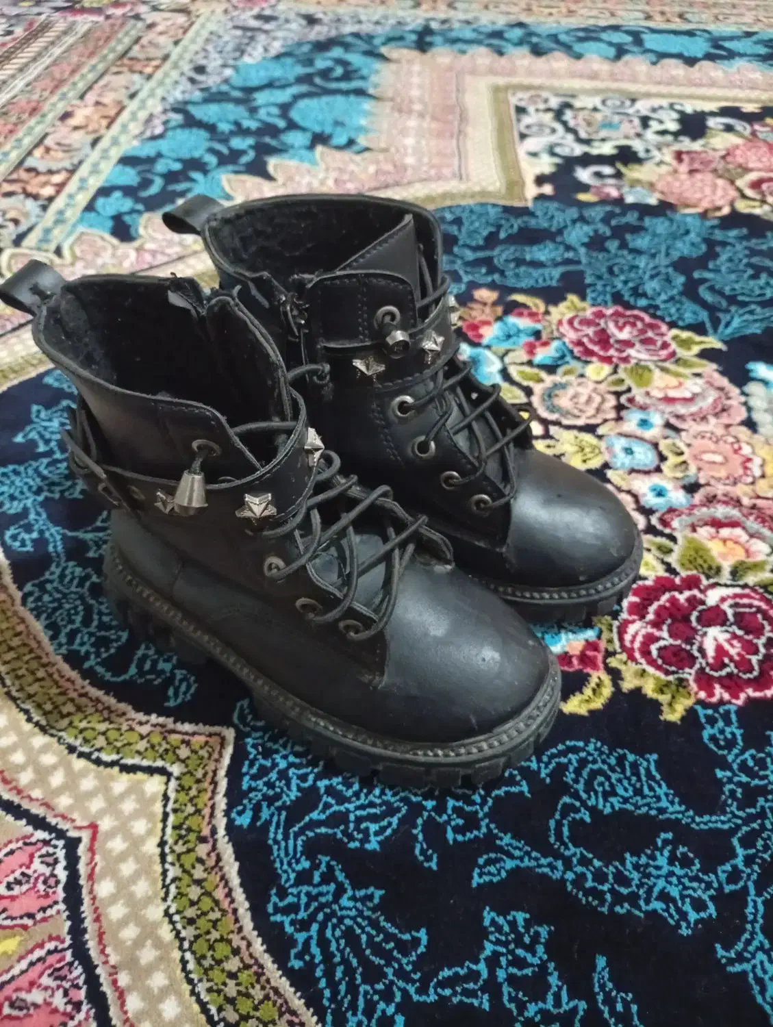 چکمه سایز 29|کفش و لباس بچه|خرم‌آباد, |دیوار