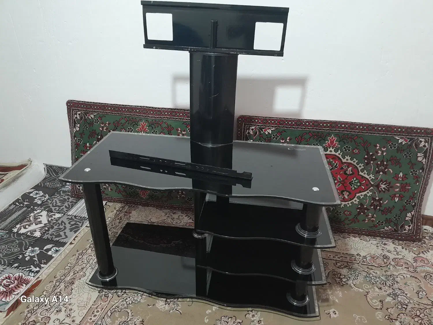 زیرتلوزیون|میز تلویزیون|قروه, |دیوار