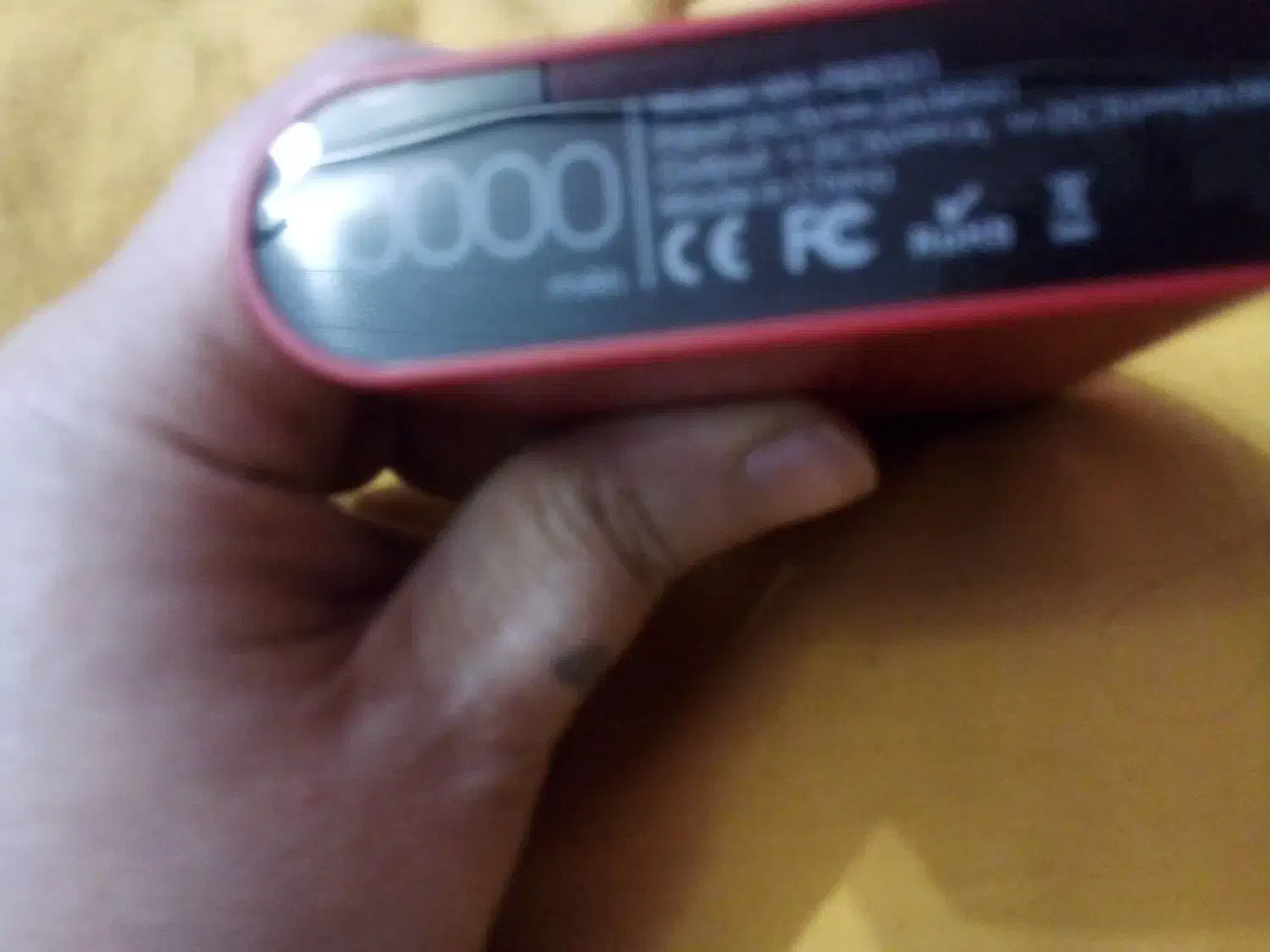 پاور بانک ۱۰هزا قرمز دو پرورته|لوازم جانبی موبایل و تبلت|رشت, نیروی دریایی|دیوار