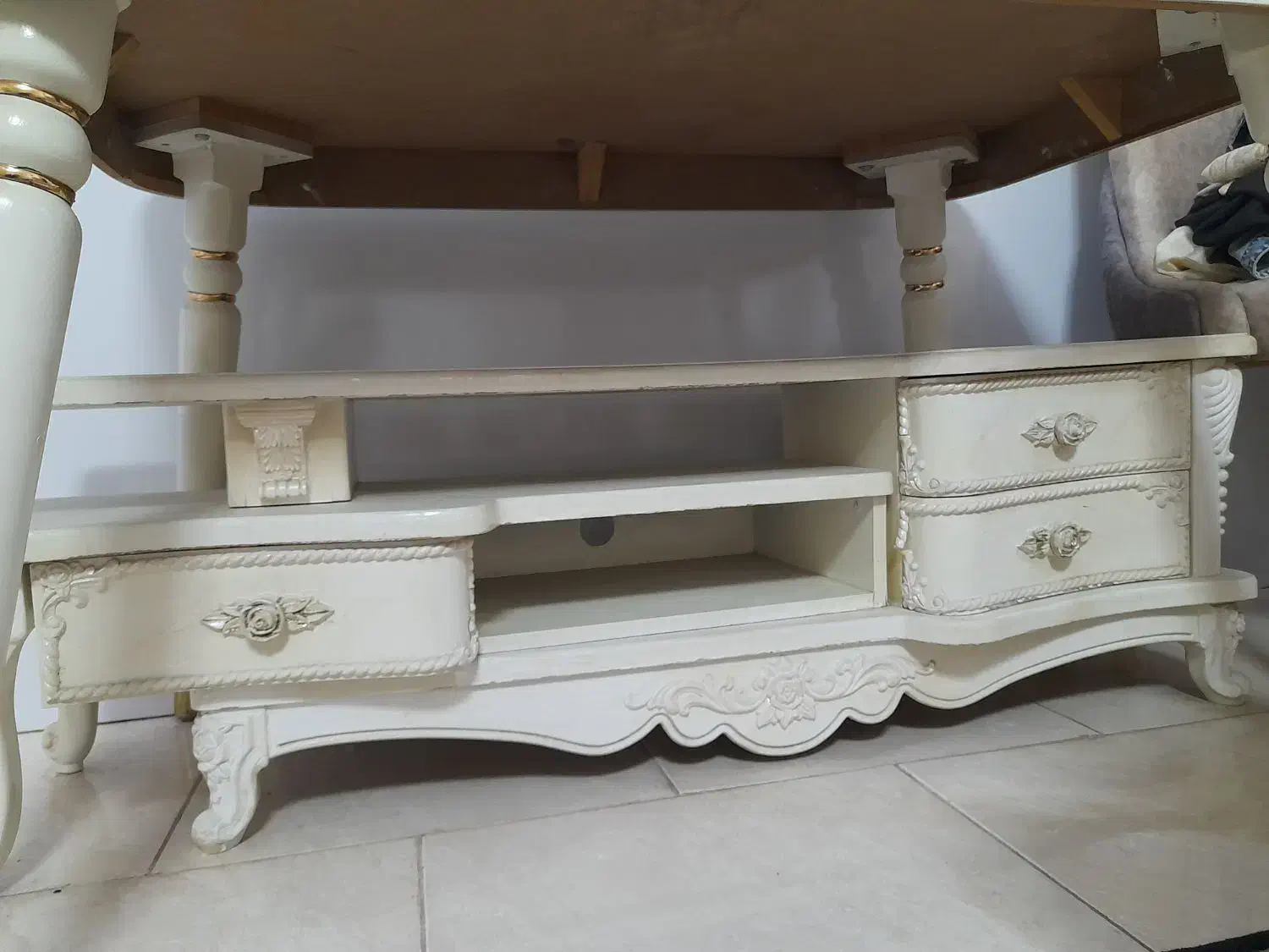 میزتلوزیونی|میز تلویزیون|رشت, کوی مهر|دیوار