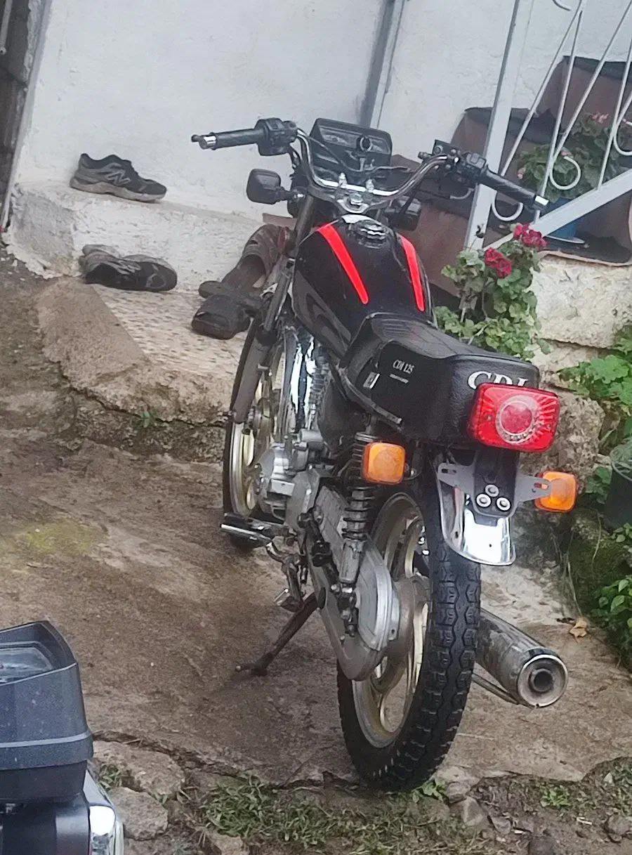 فروشی|موتورسیکلت|املش, |دیوار