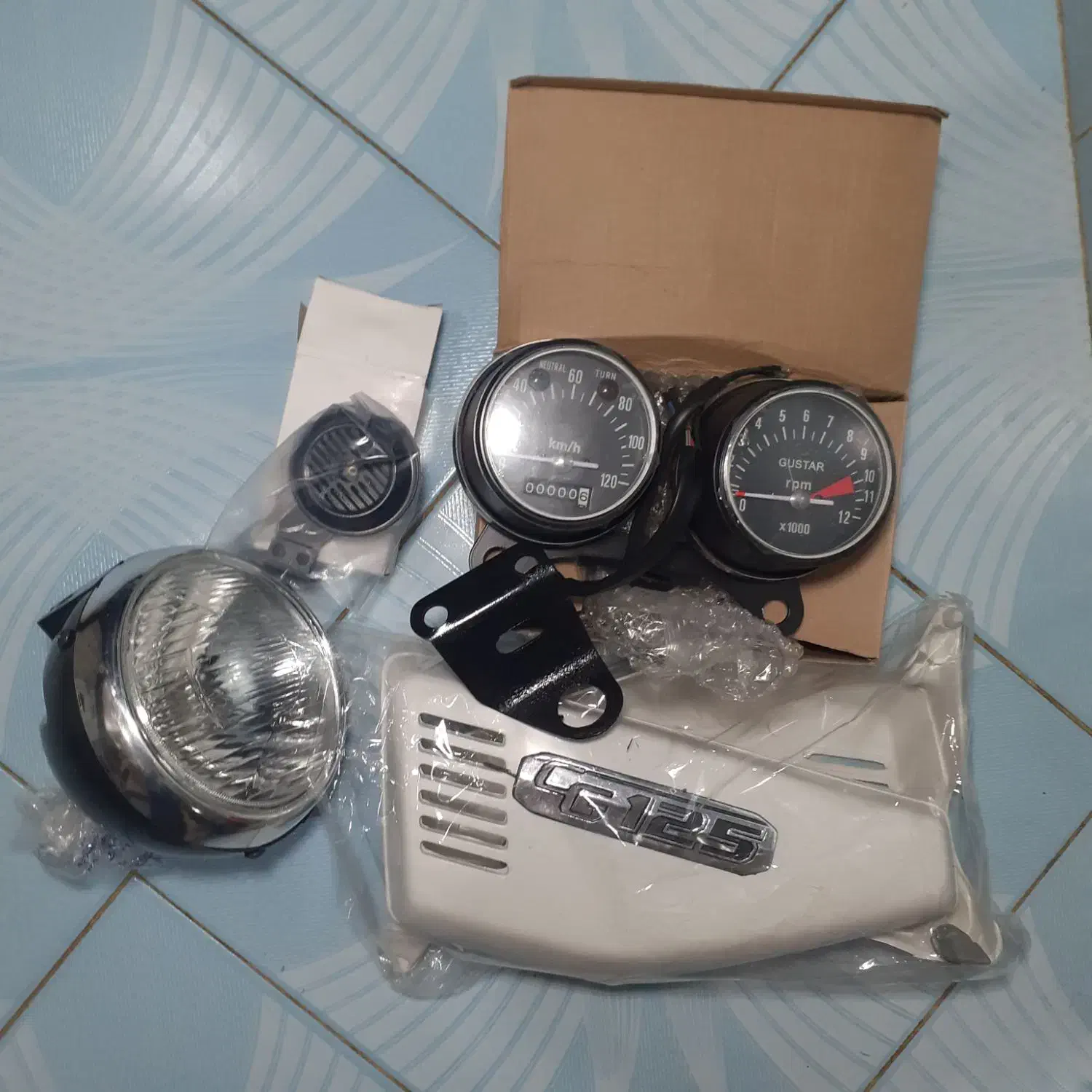 لوازم موتور سیکلت هوندا ۱۲۵|قطعات یدکی و لوازم جانبی|ساوه, |دیوار