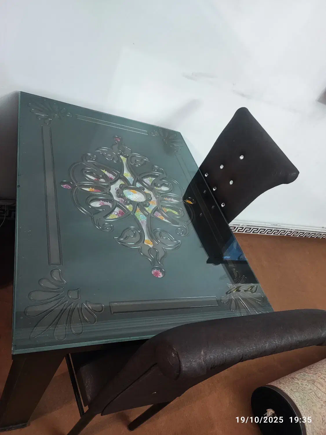 میزو صندلی غذاخوری سه نفره|میز و صندلی غذاخوری|میانه, |دیوار