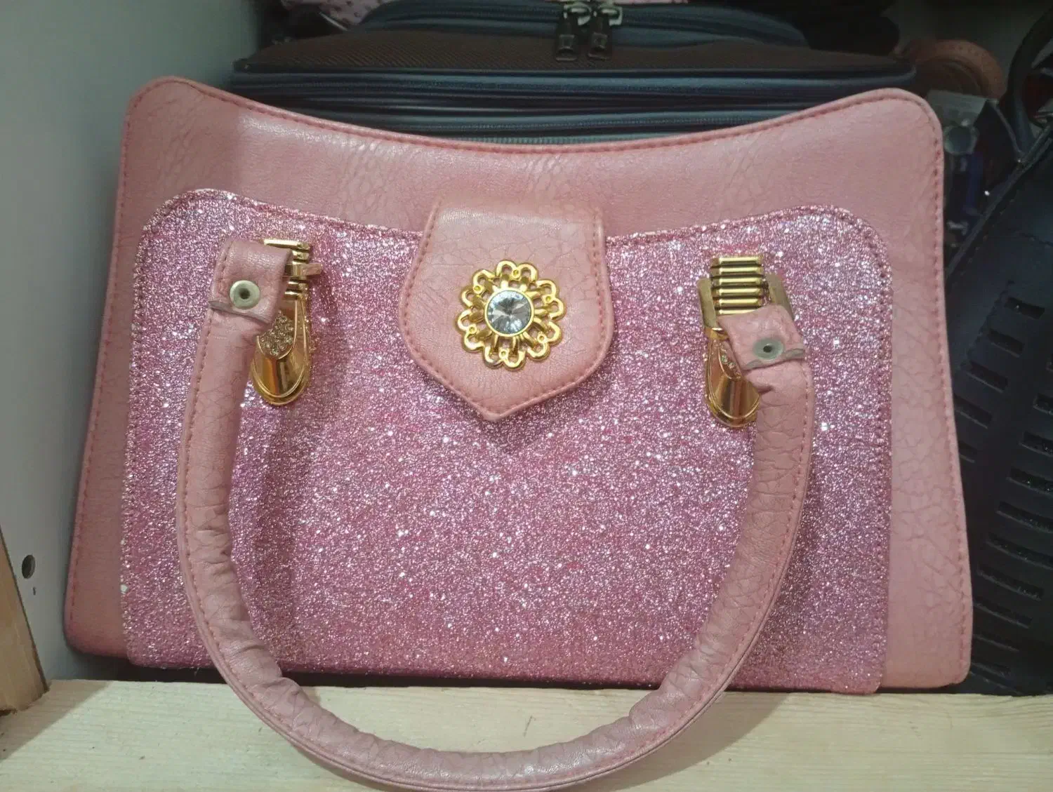 لباس|لباس|ایلام, |دیوار