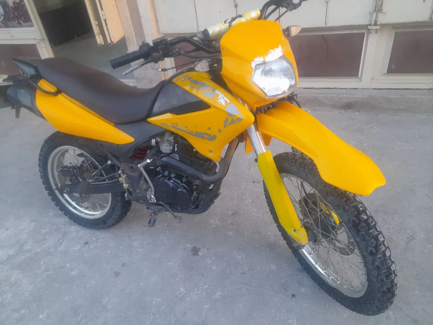 رادیسون ۲۵۰|موتورسیکلت|باغ ملک, |دیوار