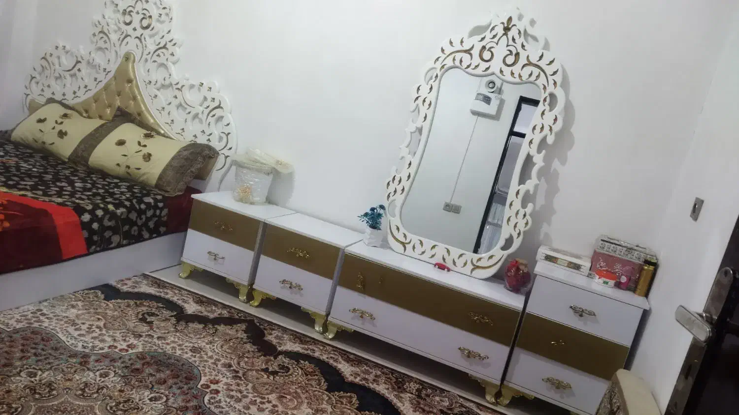 سرویس خواب دونفره شیک درحدنو|تخت و سرویس خواب|نهاوند, |دیوار