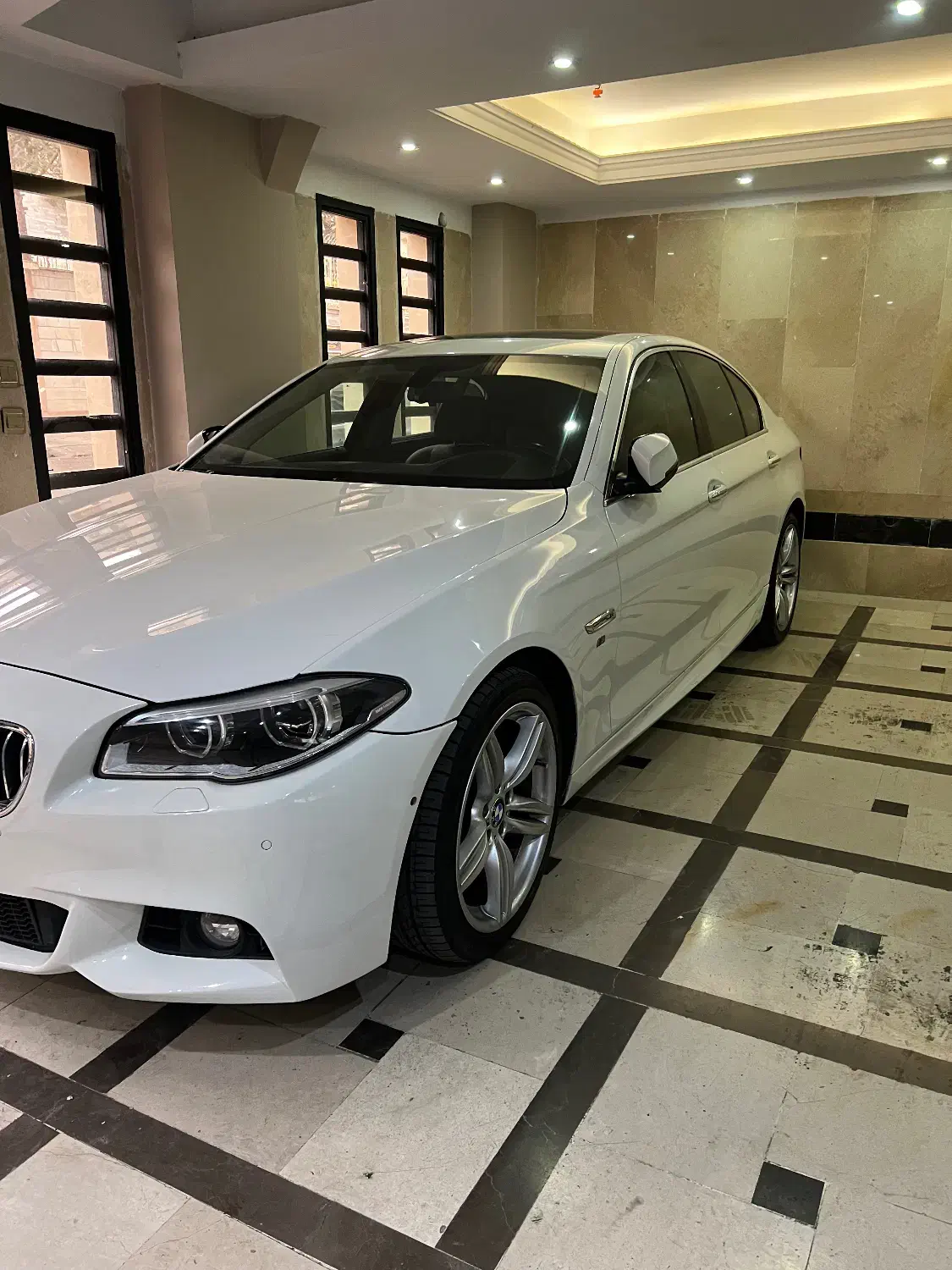 بی ام و 528 2014 تک کلید|خودرو سواری و وانت|تهران, فرمانیه|دیوار