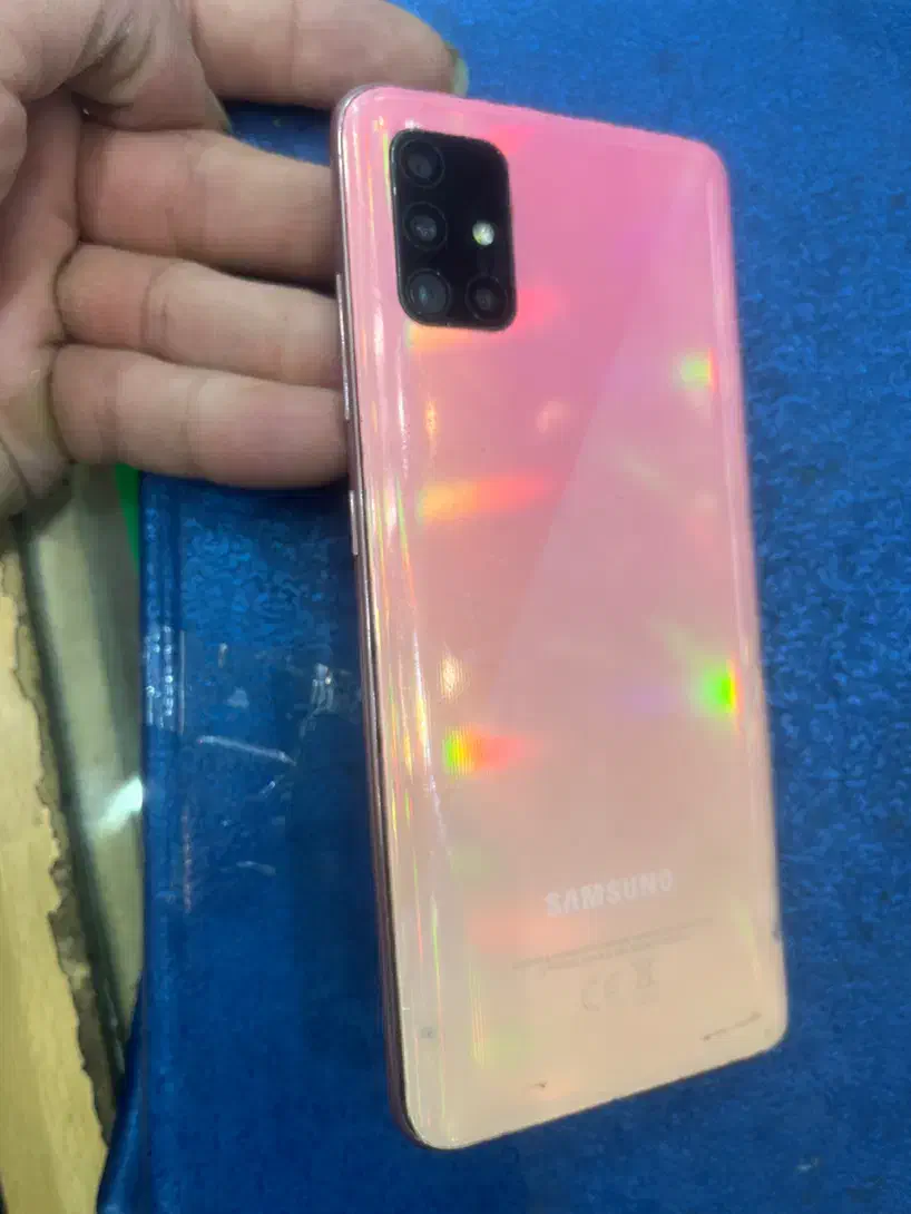سامسونگ Galaxy A51 با حافظهٔ ۱۲۸ گیگابایت|موبایل|قم, سالاریه|دیوار