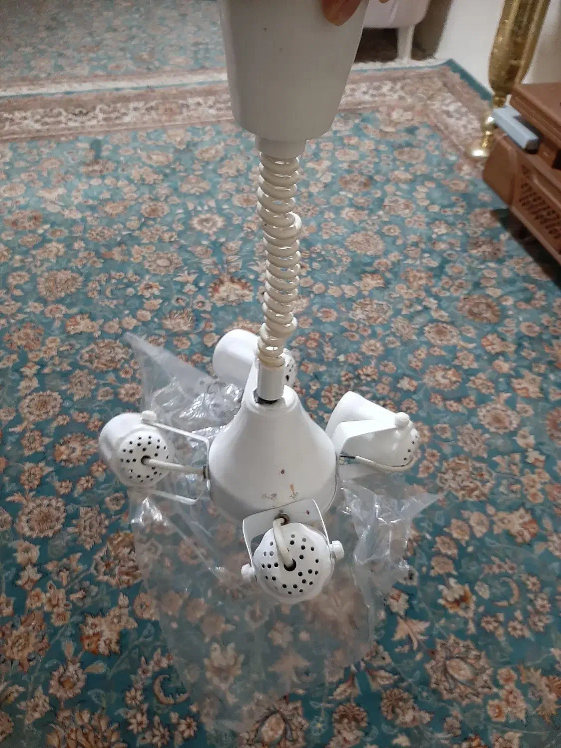 چراغ فانوس تزینی در حد نو|ریسه و چراغ تزئینی|خرمآباد, |دیوار