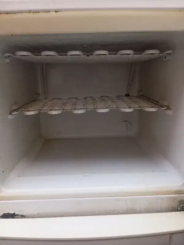 یخچال نیمه فریزر امرسان|یخچال و فریزر|رشت, معلولین|دیوار