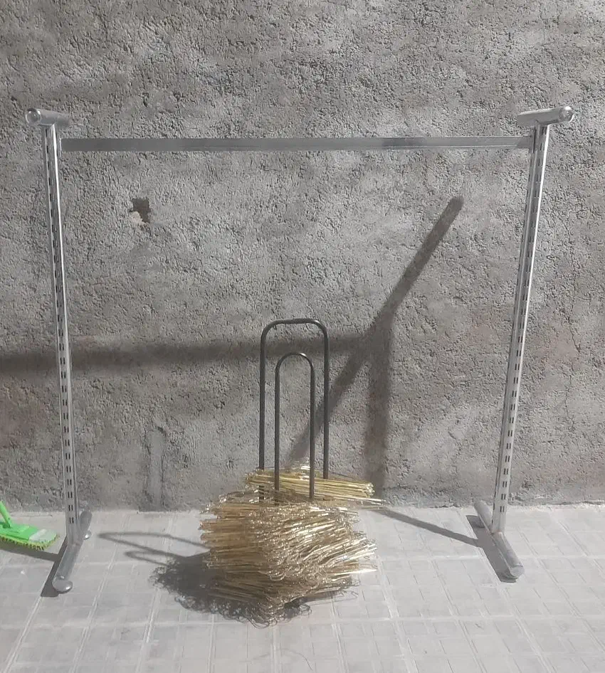 رگال شلوار چوب لباسی و پایه رگال تیله ای و مانکن|فروشگاه و مغازه|تایباد, |دیوار