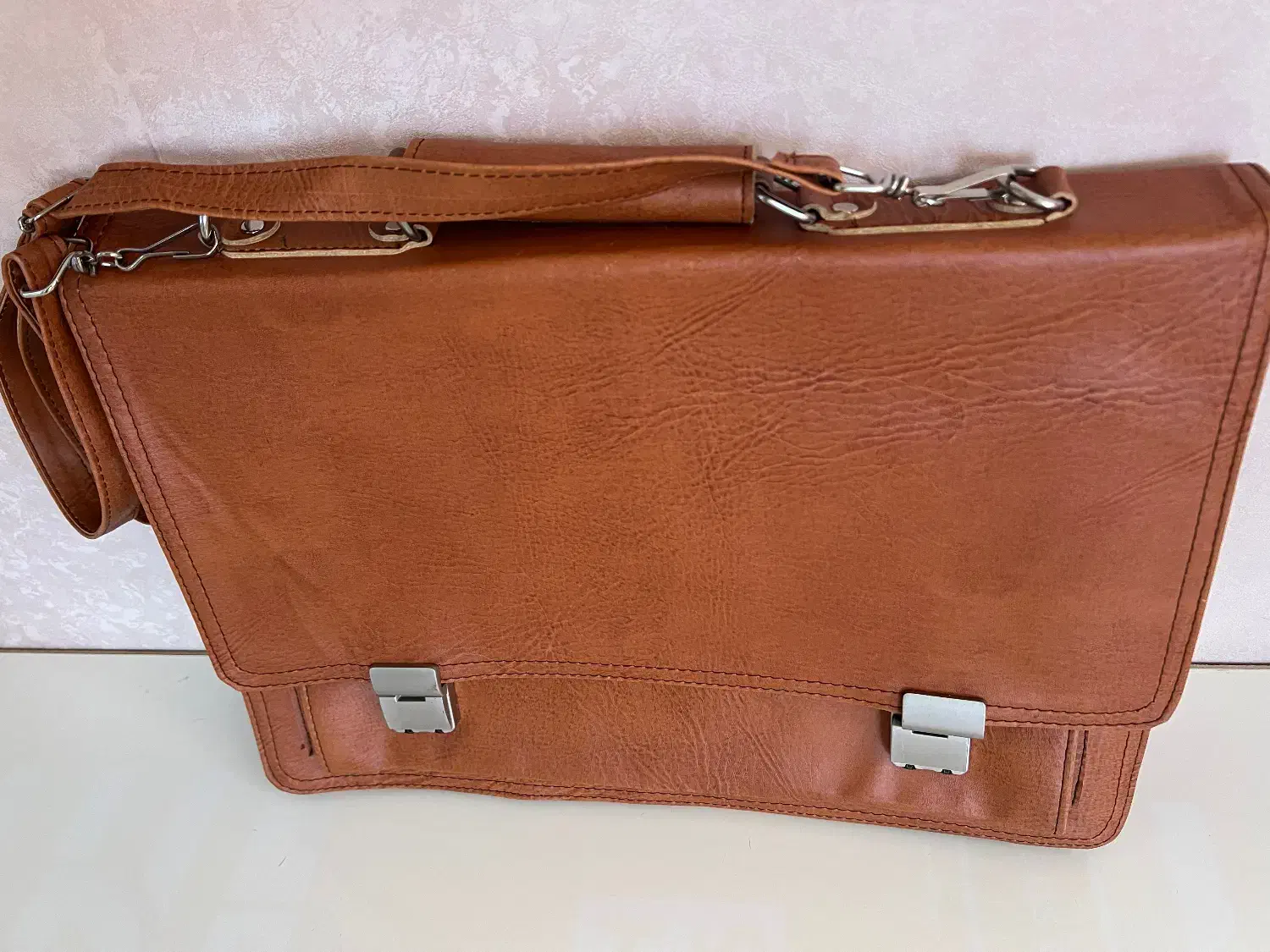 کیف|کیف، کفش، کمربند|فسا, |دیوار