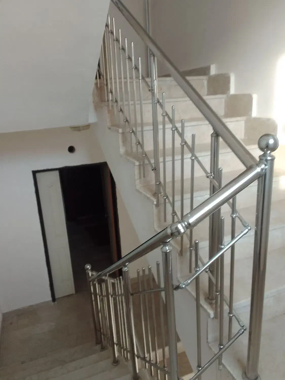 نظافت - نگهداری از کودک و سالمند (شرکت سپیدسازان)|خدمات نظافت|آذرشهر, |دیوار